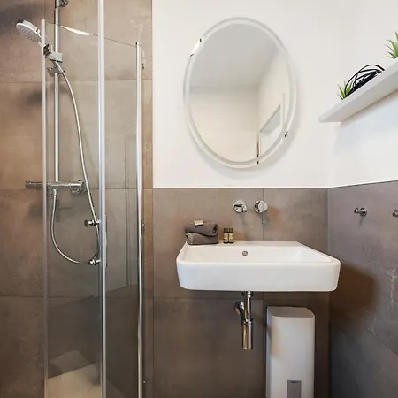Egge 7e Mit Whirpool U Sauna Apartment Altenbeken